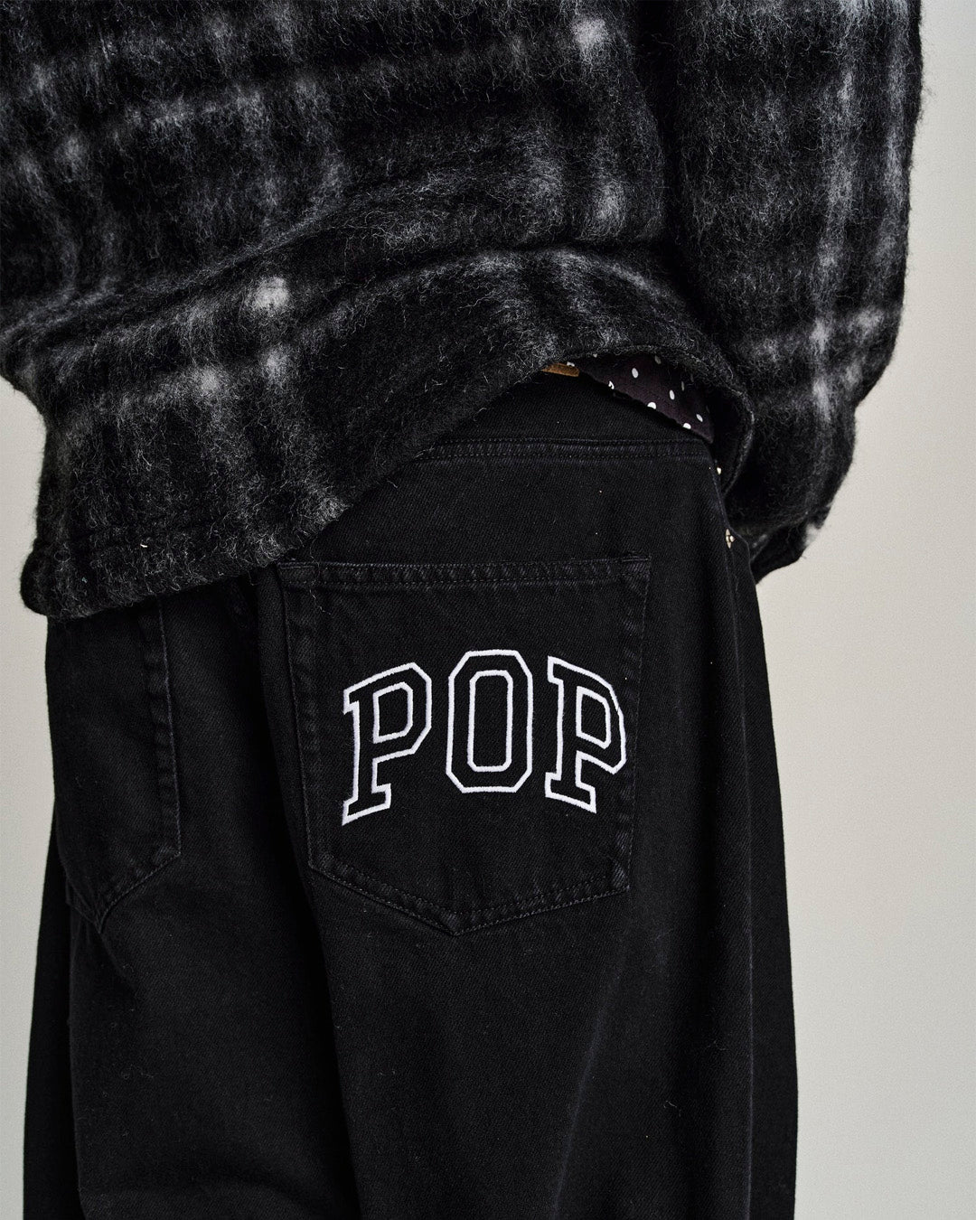 Black 'DRS Arch' Denim Pants