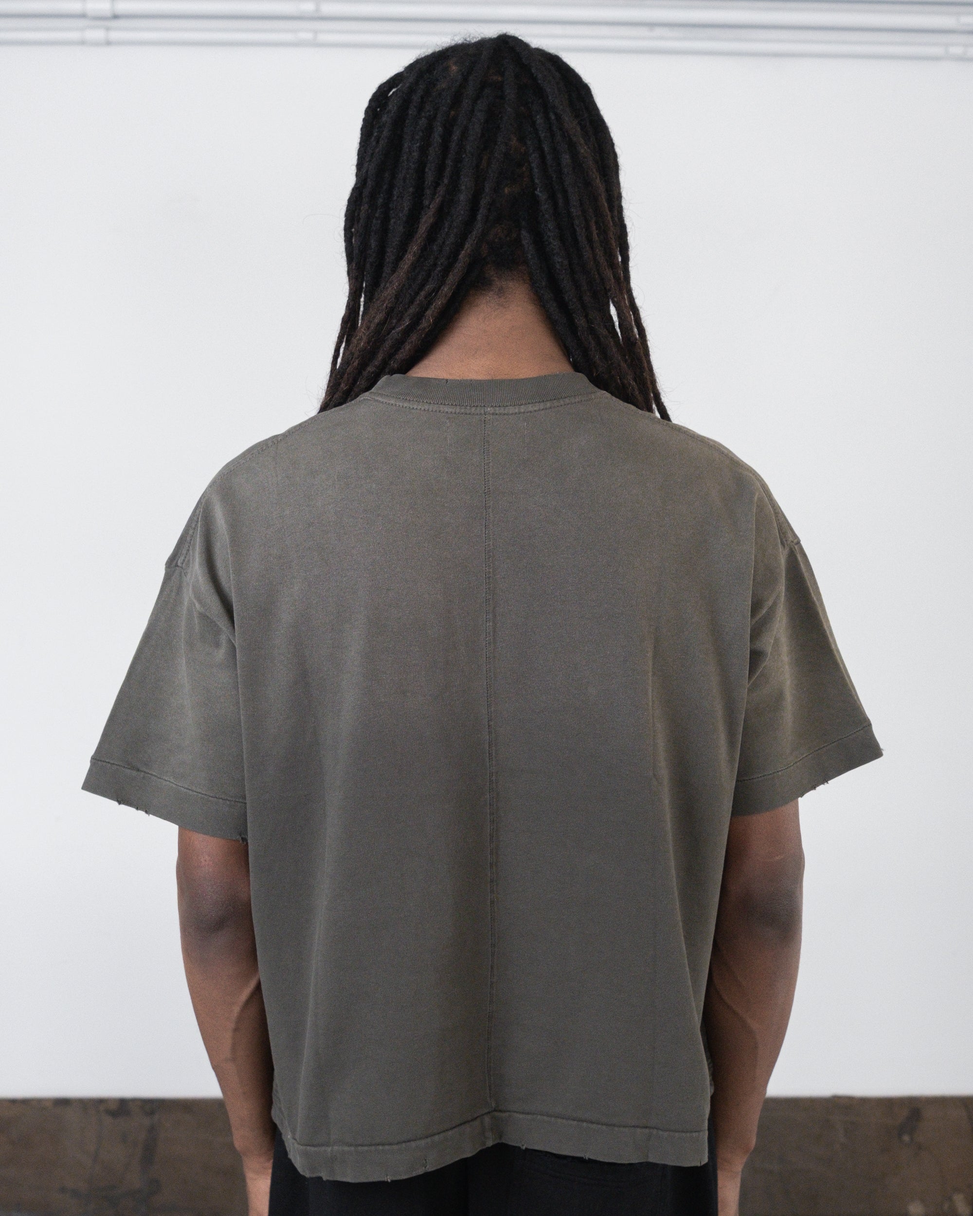 Beluga 'UNF' Boxy Tee