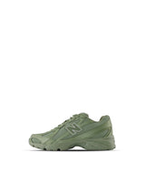 740 - Dark Olivine Khaki