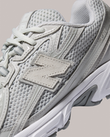 740 - Grey