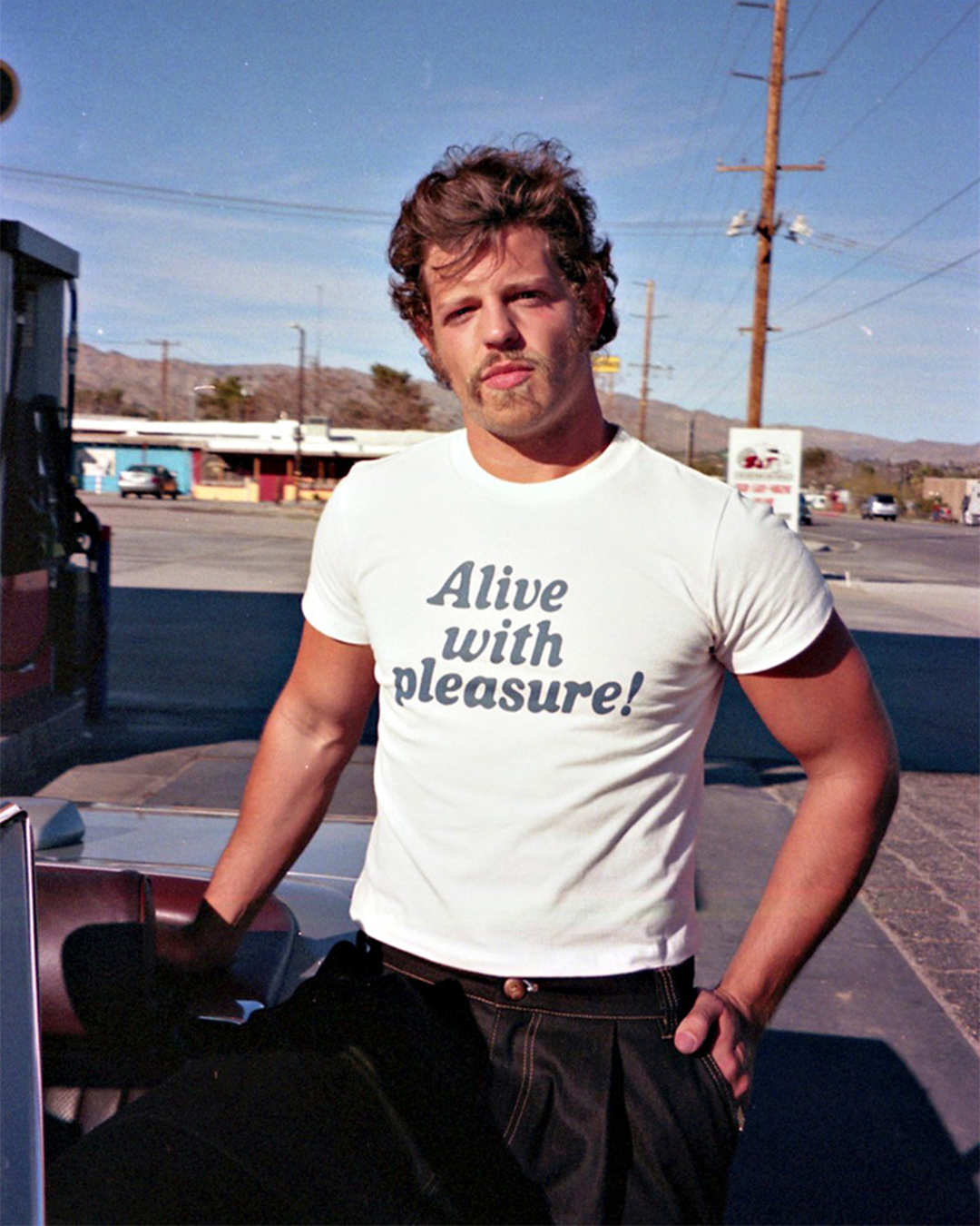 Off-White 'Alive With Pleasure' Baby Tee