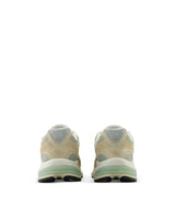 2010 - Mindful Grey/Lone Star Grey