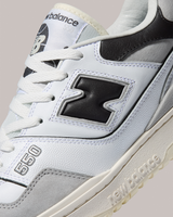 550 - White/Black/Silver