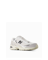 509 - White/Grey