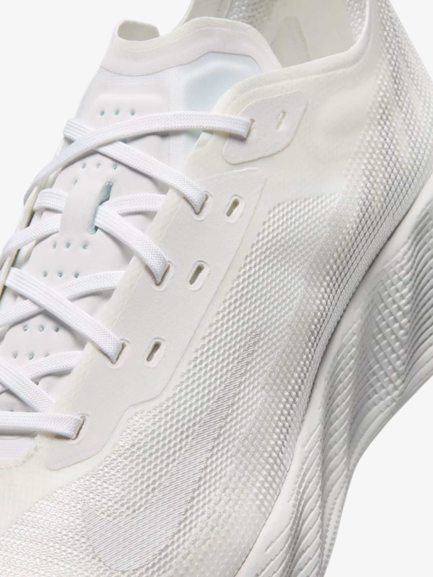 Ava X Mesh - White/Summit White/White/Photon