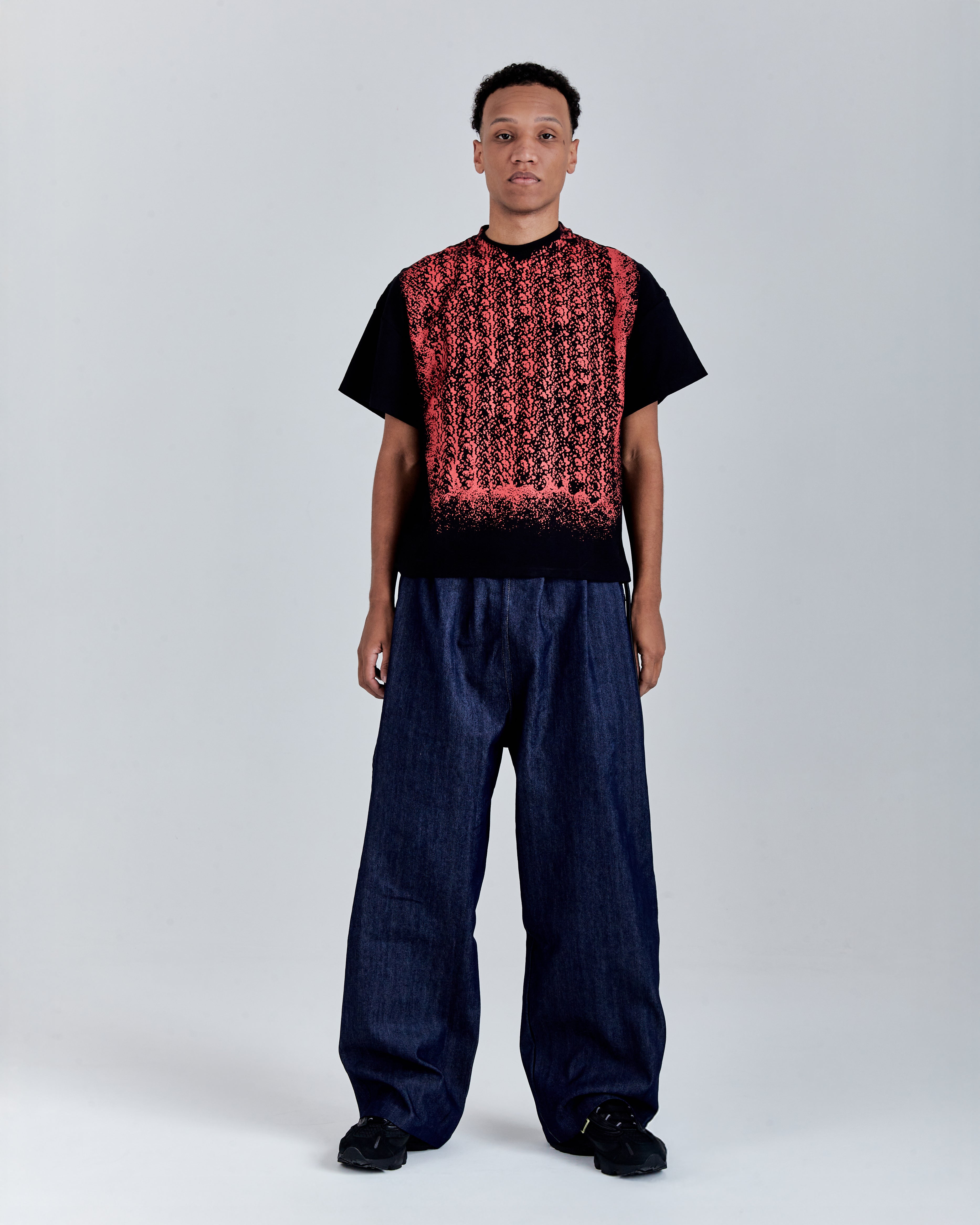 Black 'TROMPE-L'OEIL' Tee