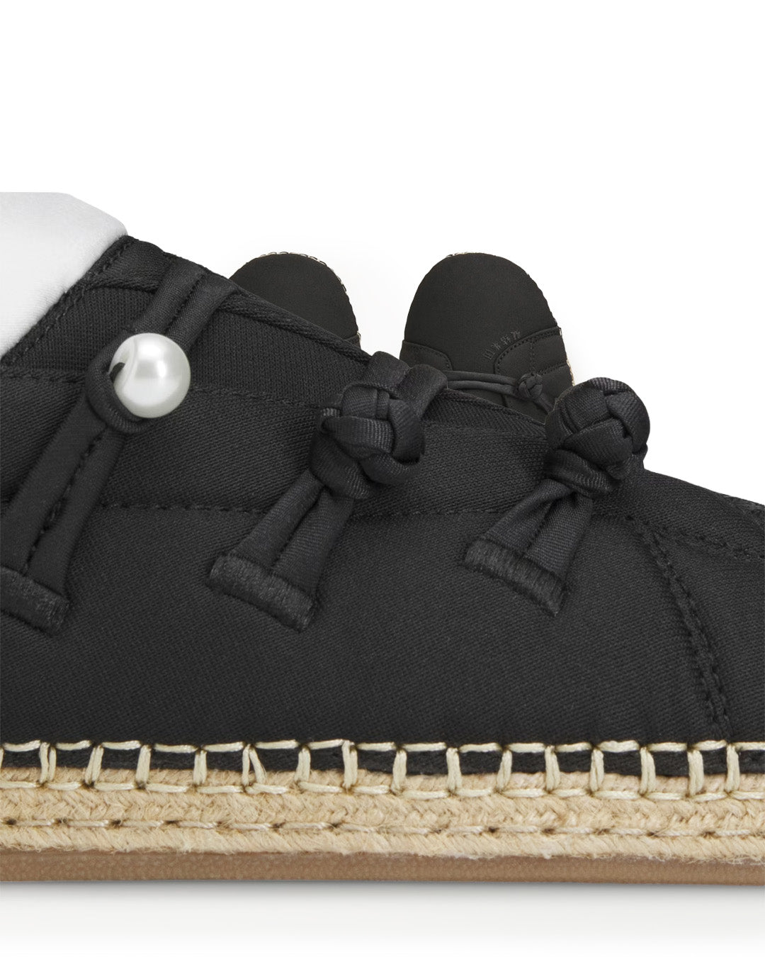 Clot QI Flow By Edison Chen - Black