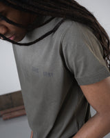 Beluga 'UNF' Regular Tee