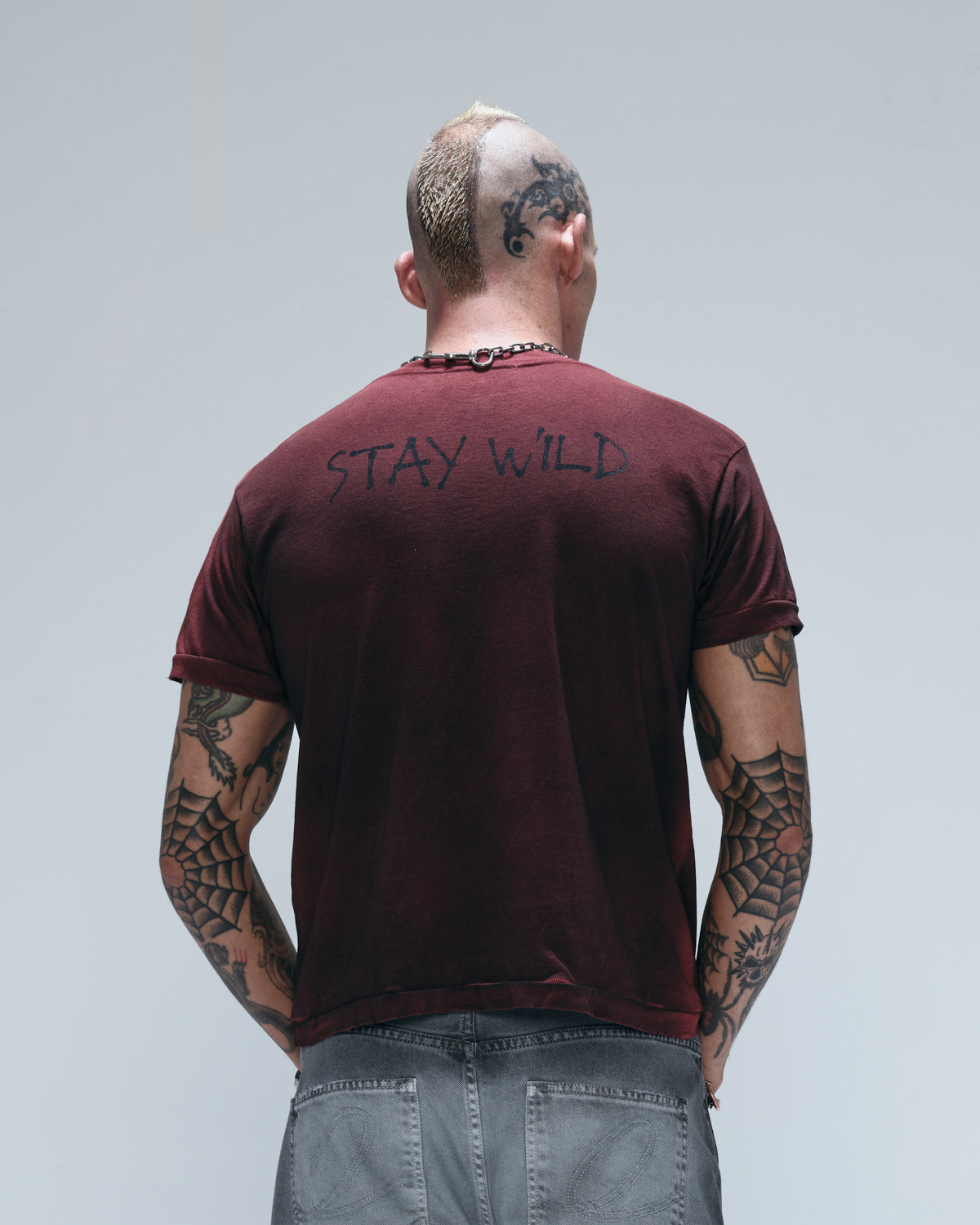 Burgundy 'Stay Wild' Regular Gaze Tee