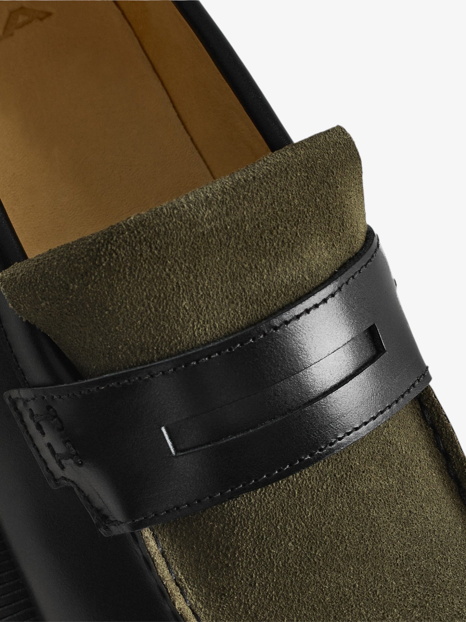 Moc Tractor - Olive/Black