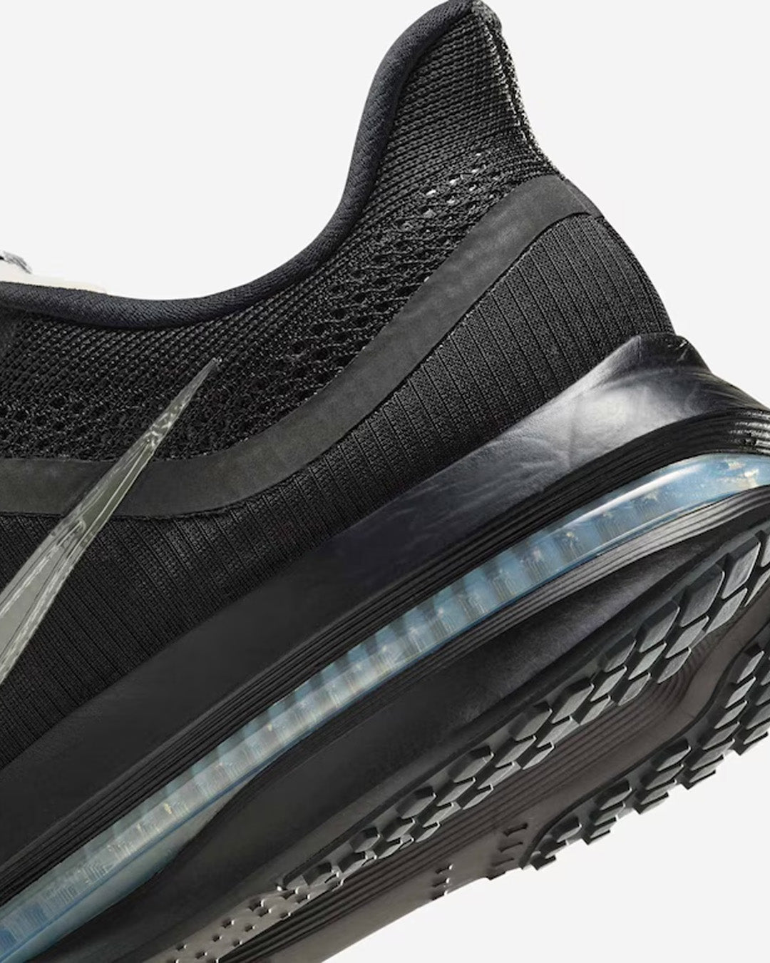 Pegasus Premium - Black/Metallic Silver/Black