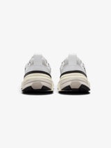V2K Run - Summit White/Pure Platinum/Light Iron Ore/Metallic Silver