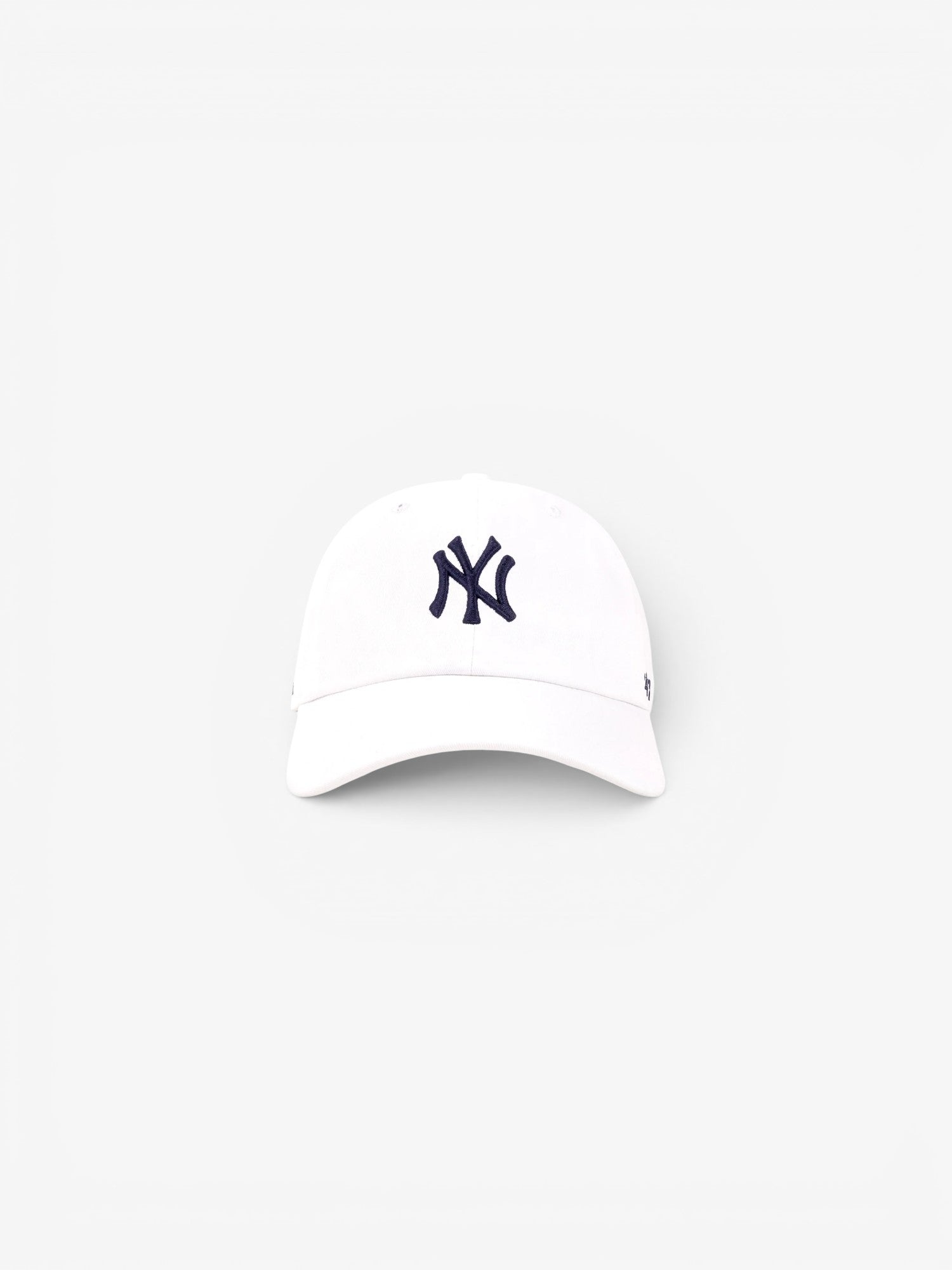 White & Navy 'Yankees Serif' Cap
