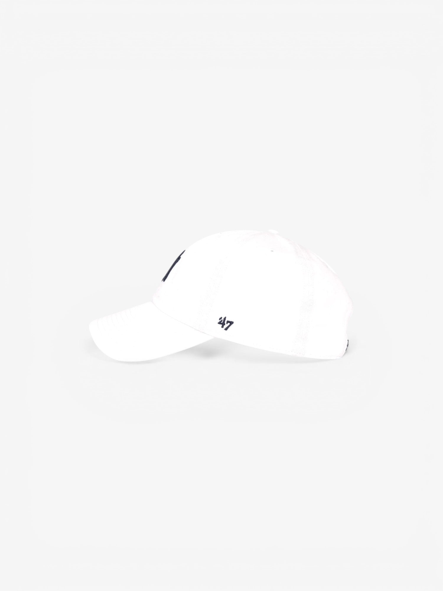 White & Navy 'Yankees Serif' Cap