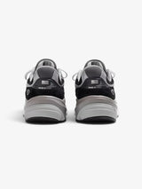 Made in USA 990v6 - Black/White